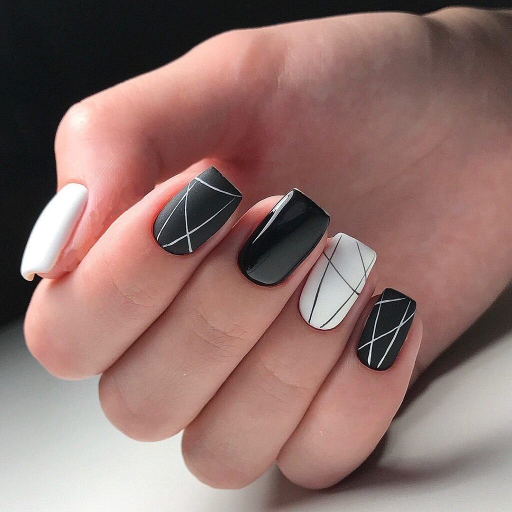 Черные и белые ногти